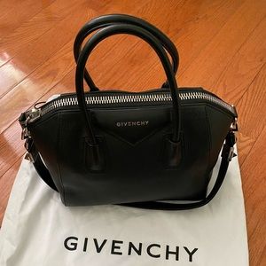 Givenchy Antigona Medium